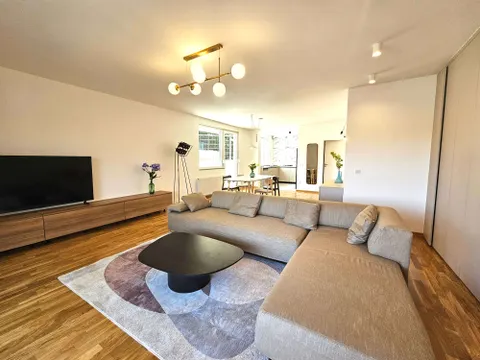 Zagreb, Pantovčak - Luksuzan četverosoban stan s terasom 166 m2 + garaža , prvi najam