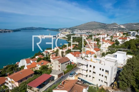 Trogir, Čiovo - Dvosoban stan 55 m2