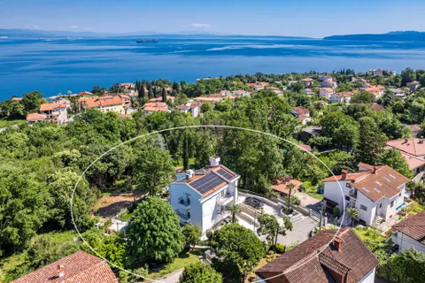 PRIVATNO: Kvarner, Opatija - Luksuzna vila na prekrasnoj lokaciji