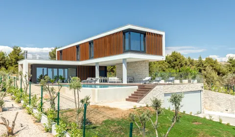 Primošten - Vila s bazenom i pogledom na more