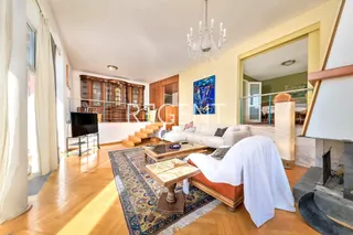 Zagreb, Šestine - Obiteljska vila okružena zelenilom 550 m2