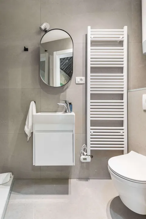 Brač, Pučišća - Prekrasna kamena vila 120 m2