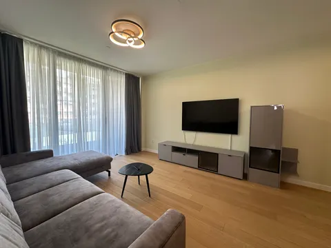 Zagreb, Petrova - Moderan trosoban stan 81 m2, najam