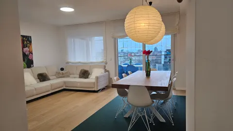Zagreb, Trešnjevka - moderan trosoban penthouse s garažnim mjestom 92 m2 novogradnja