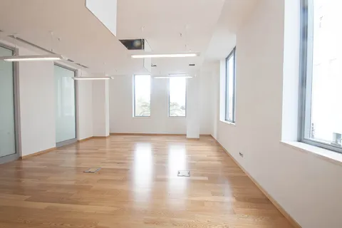Split - Poslovni prostor na frekventnoj lokaciji 64 m2 DUGOROČAN NAJAM