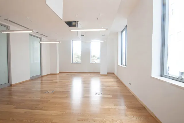 Split - Poslovni prostor na frekventnoj lokaciji 64 m2 DUGOROČAN NAJAM