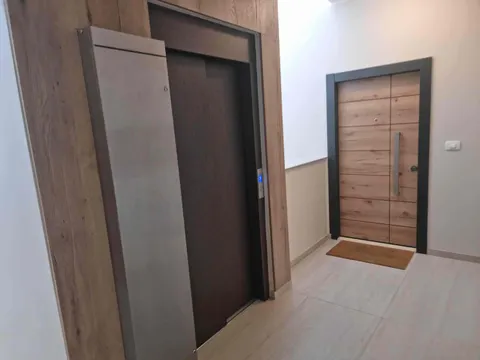 Istra, Pula - Luksuzni Penthouse od 240 m2 u novogradnji