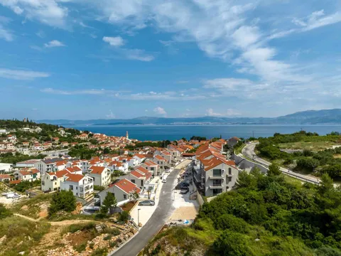 Brač, Sutivan - Dvosoban stan u stambenom kompleksu 65,26 m2