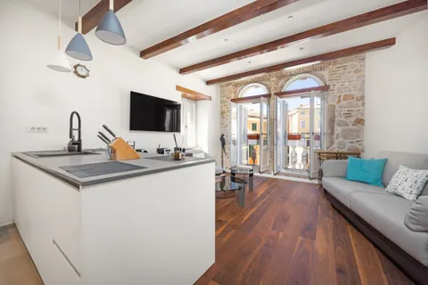 Istra, Rovinj - Jedinstven stan u samom srcu grada 100 m2