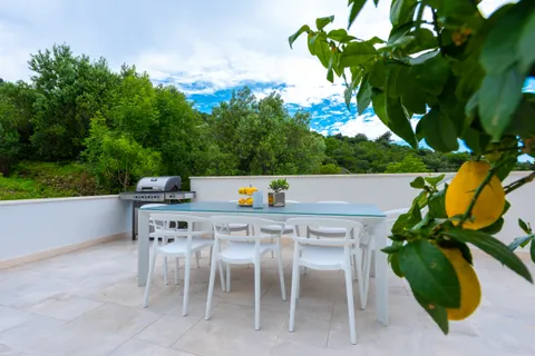 Zaton, Dubrovnik - Moderna vila uz more 210m2