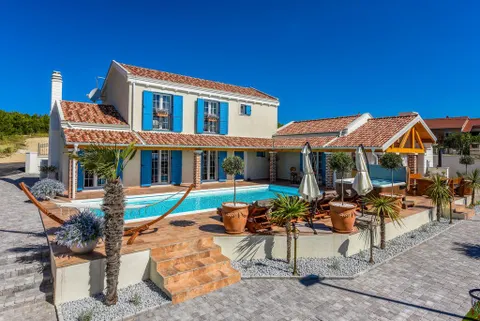 Zadar, Novigrad – Rustikalna vila sa teniskim terenom
