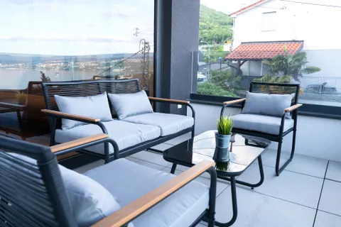 Opatija – Moderan trosoban stan s pogledom na more 139,9 m2
