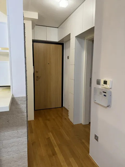 Zagreb, Vrbani - trosoban stan 58 m2 najam