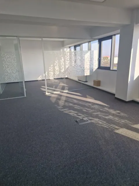Zagreb, Cvjetno naselje - Poslovni prostor 387 m2, najam