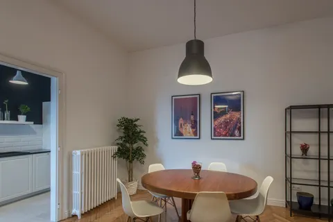Zagreb, Draškovićeva- Luksuzan šesterosoban penthouse 218m2