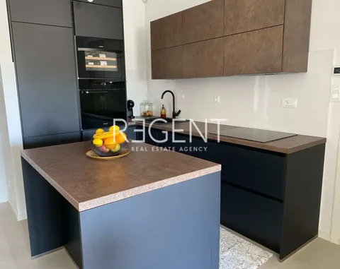 Split, Žnjan - Jednosobni stan u blizini mora, 45 m2