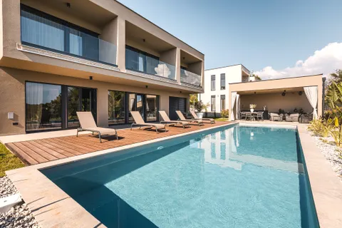 Istra, Vabriga – Moderna vila s bazenom u blizini mora