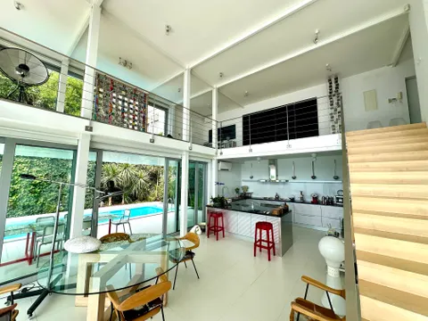 Rijeka - Moderna vila prvi red do mora 600 m2