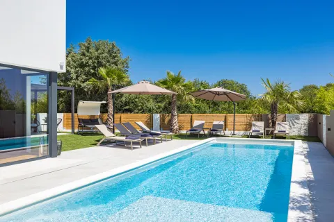Istra, Medulin - Prekrasna moderna vila 220 m2
