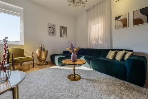 Zagreb, Kvaternikov trg - dvosoban stan 58 m2 najam