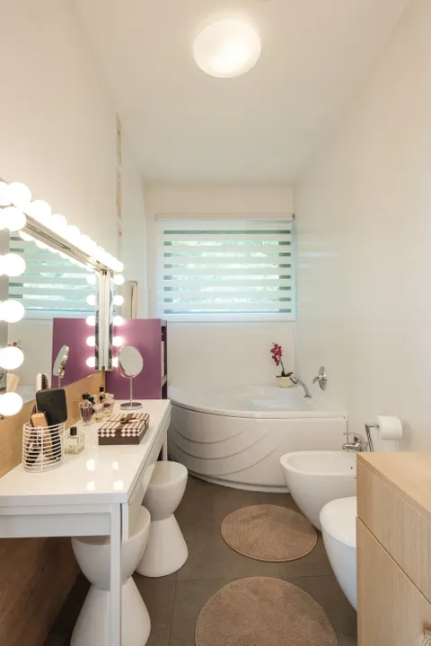 Zagreb, Gramača - Prestižna vila na odličnoj lokaciji 780 m2