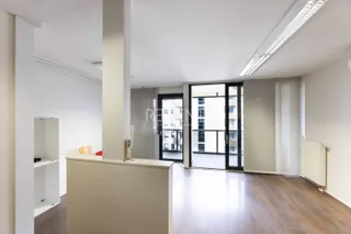 Zagreb, Špansko, Nova Galerija - Moderan trosobni stan novogradnja