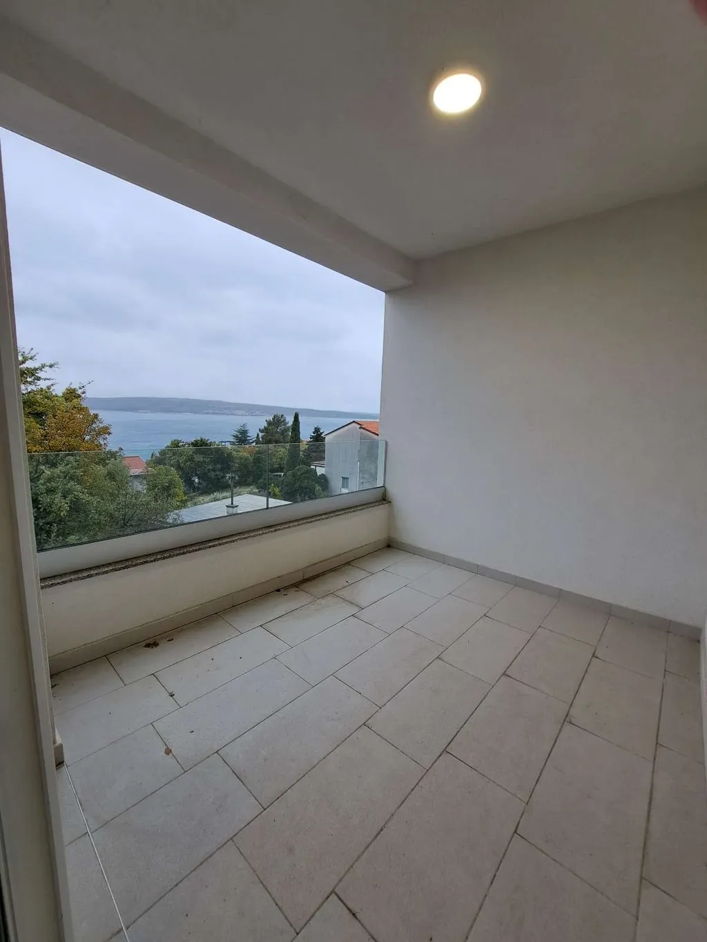 Crikvenica - Stambena novogradnja 100 m od mora