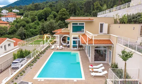 Opatija, Veprinac – Luksuzna vila na parceli od 1076 m2