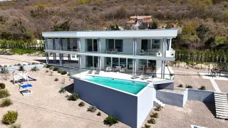 Istra, Labin - Luksuzna vila suvremenog dizajna s pogledom na more 225 m2