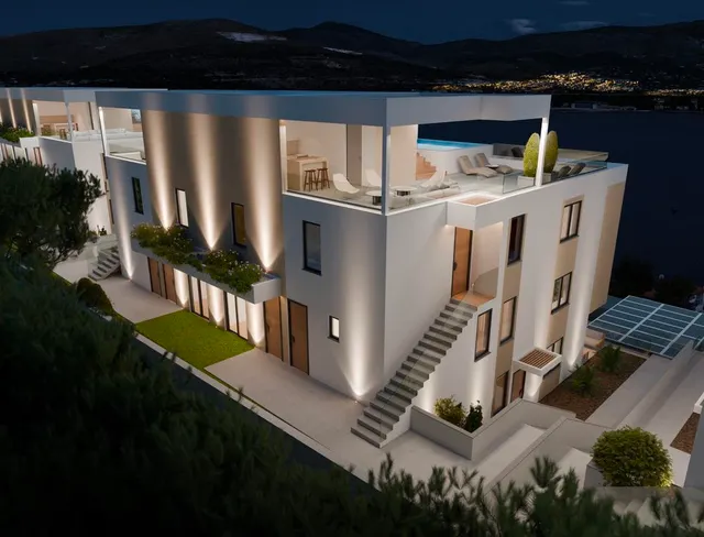 Trogir, Čiovo - Apartman u luksuznom apartmanskom naselju u blizini mora 70 m2