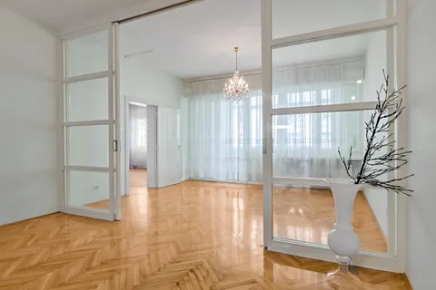 Zagreb, Donji Grad – Prekrasan stan od 187m² u samom centru grada