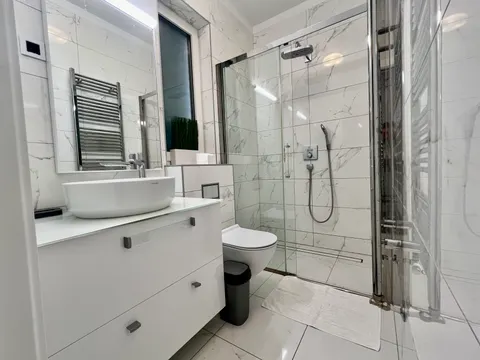 Zagreb Medvedgradska - Luksuzni trosoban penthouse 105m2 najam