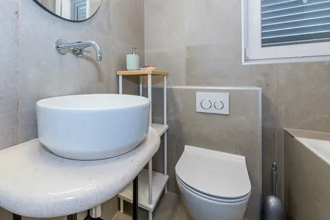 Brač, Milna - Moderna vila prvi red uz more, 264 m2