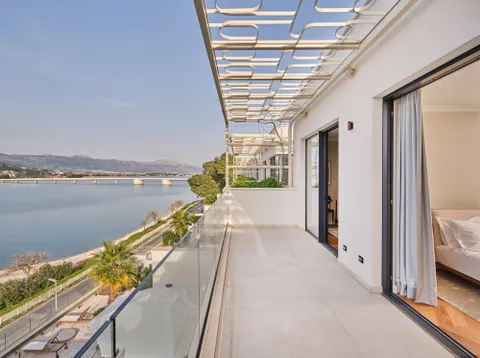 Trogir - Moderna villa sa pogledom na more 341 m2