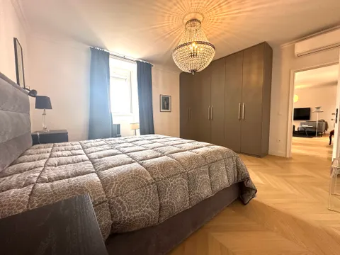 Zagreb, Centar - Prekrasan renoviran trosoban stan s pogledom na Katedralu, NAJAM