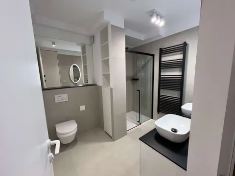 Zagreb, Tuškanac – Luksuzan četverosobni stan 110m² najam