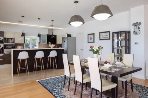 Šibenik - Prekrasna luksuzna vila uz more 1000 m2