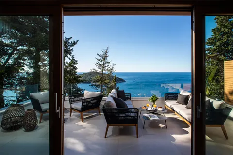 Dubrovnik - Impresivna vila s pogledom na more i grad Dubrovnik 500 m2