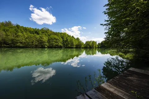 Mrežnica - Drvena kuća za odmor uz rijeku 100 m2, najam