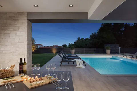 Istra, Ližnjan - luksuzna vila s privatnim bazenom 400m2