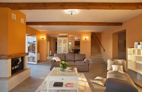Istra, Vodnjan - Prekrasna kamena vila 230 m2