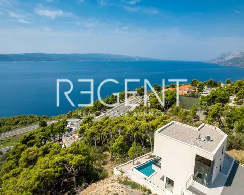 Makarska, Brela - Luksuzna vila s panoramskim pogledom na more 317 m2