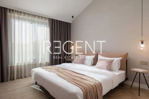 Trogir, Marina- luksuzna vila u mirnom okruženju, 6900m2