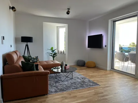 Novalja - Dvosobni penthouse s pogledom na more 108 m2