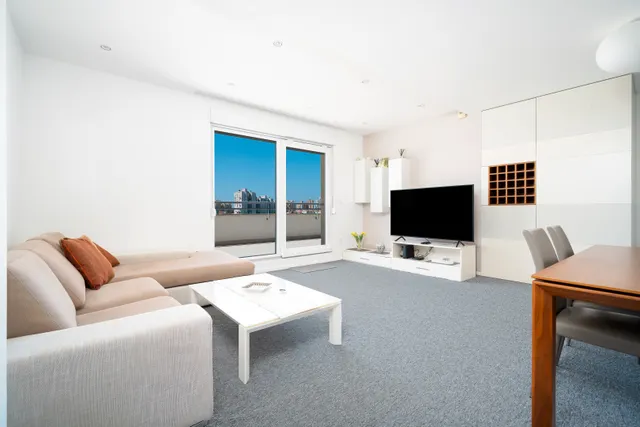 Split, Dragovode - Luksuzan penthouse s terasom i pogledom na more 103 m2