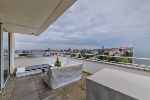 Zagreb, Šalata – Luksuzan dizajnerski penthouse 253m2