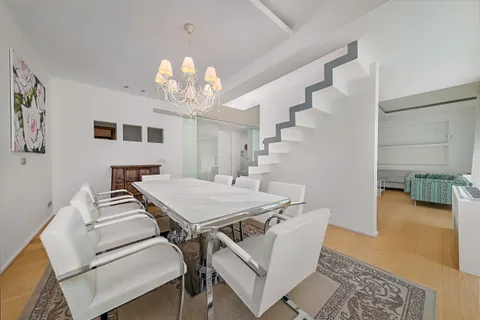 Zagreb, Pantovčak - Luksuzan dvoetažni penthouse 277 m2