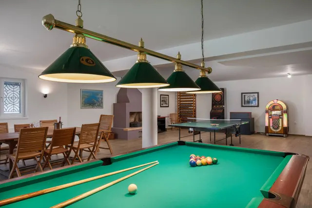 Šibenik - Prekrasna luksuzna vila uz more 1000 m2