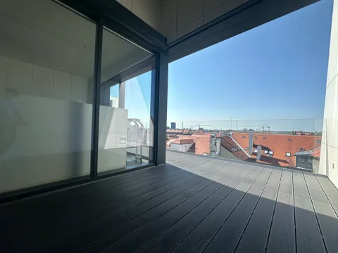 Zagreb, Centar, Ban Centar - Ekskluzivan penthouse s pogledom na katedralu