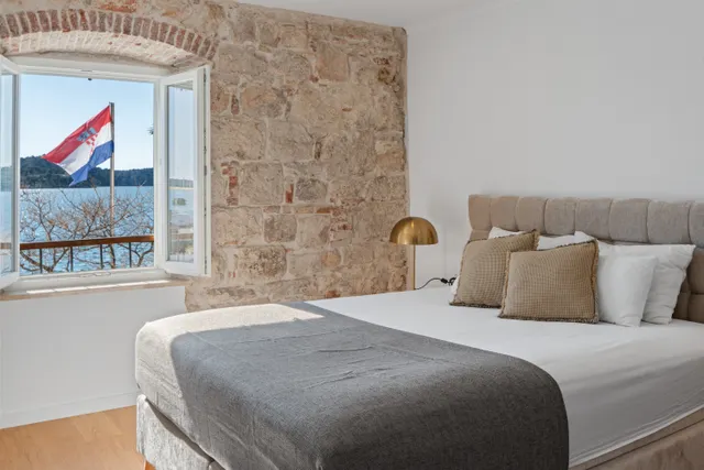 Šibenik, Centar - Prekrasan stan na ekskluzivnoj lokaciji 155m2